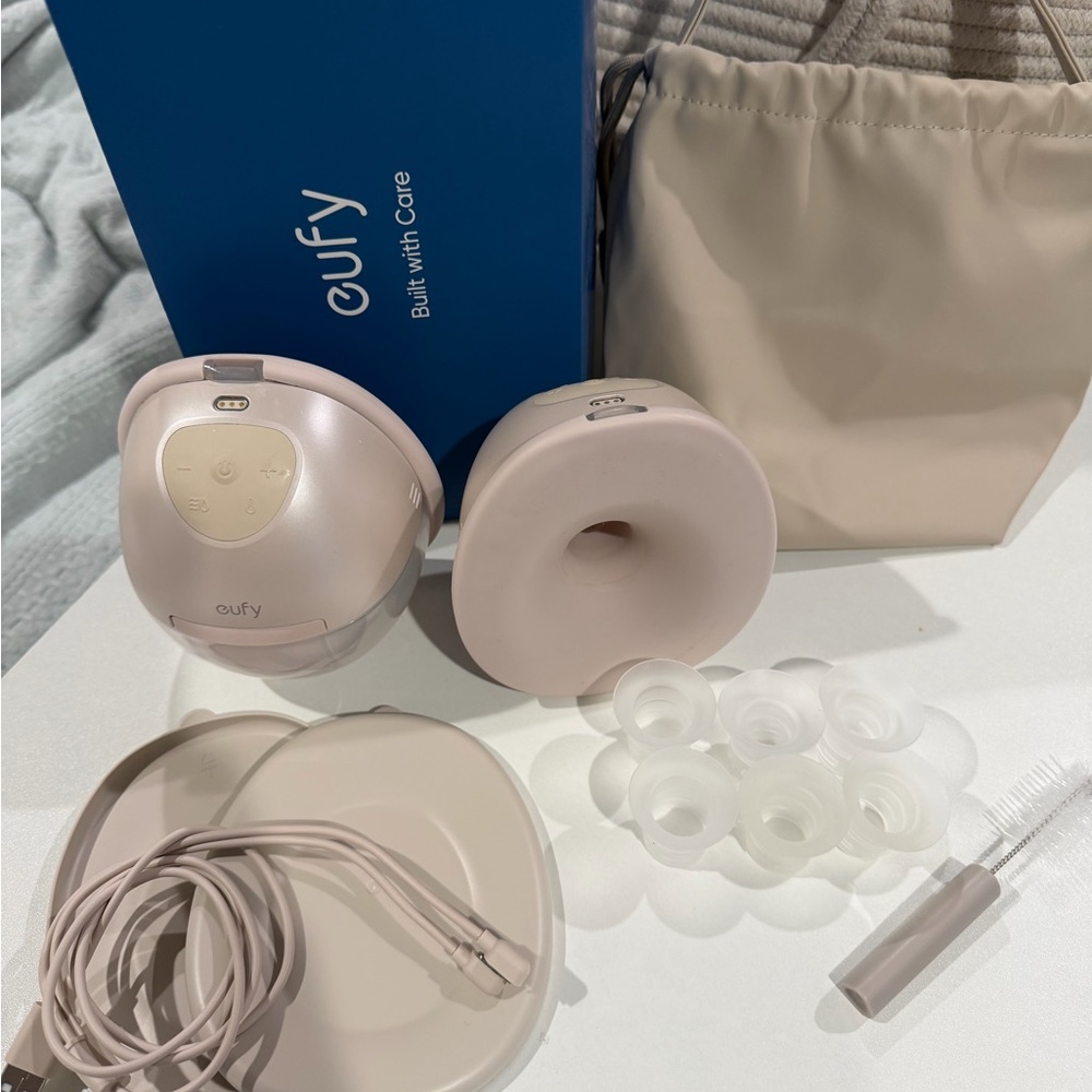 Eufy S1 Heated Handsfree Wearable Pump